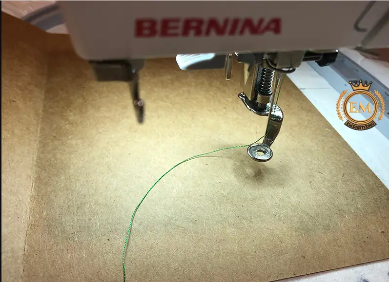 flotar la tarjetaer on Paper Card Tips &amTutorialial 3 Float the card