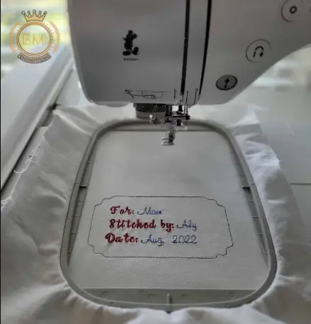 Come ricamare un'etichetta per quiltbelEsercitazione completaial 7 Embroider the Quilt Label
